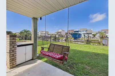 117 Salisbury Street, Holden Beach, NC 28462 - Photo 24
