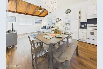 117 Salisbury Street, Holden Beach, NC 28462 - Photo 6