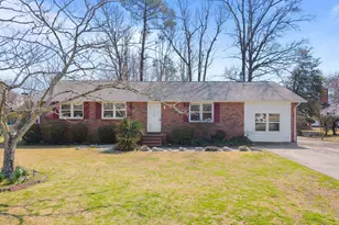 2909 Northwoods Dr, Jacksonville, NC 28540 - Photo 2