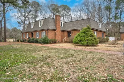 803 E Beechtree Drive, Nashville, NC 27856 - Photo 2