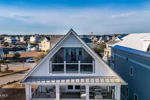 227 Back St, Newport, NC 28570 - Photo 6