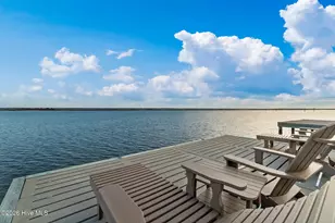 227 Back St, Newport, NC 28570 - Photo 4