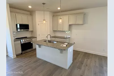 61 W Coulter Court, Selma, NC 27576 - Photo 4