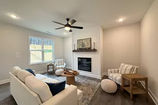 61 W Coulter Ct, Selma, NC 27576 - Photo 6