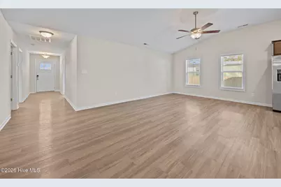 621 West Beaufort Road, Beaufort, NC 28516 - Photo 8