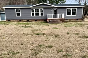 9556 Silver Spoon Rd, Clarkton, NC 28433 - Photo 2