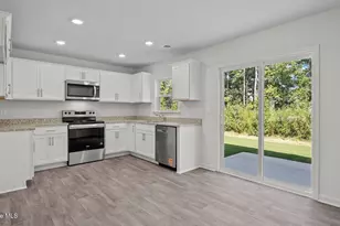 3918 Falcon Ct NW, Wilson, NC 27896 - Photo 10