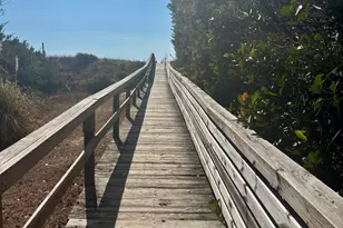 1126 Ocean Blvd W, Holden Beach, NC 28462 - Photo 10