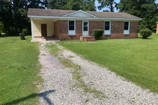 1405 Mockingbird Ln, New Bern, NC 28562 - Photo 1