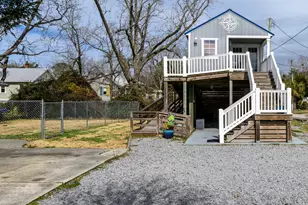 402 Hodges St, Oriental, NC 28571 - Photo 6