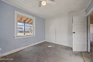 306 Easy St, La Grange, NC 28551 - Photo 18