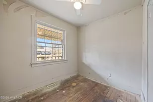 306 Easy St, La Grange, NC 28551 - Photo 20