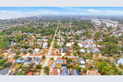 304 NE 50th Street, Oak Island, NC 28465 - Photo 16