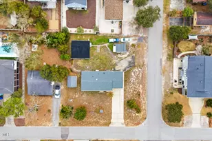 304 NE 50th St, Oak Island, NC 28465 - Photo 24