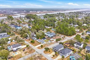 304 NE 50th St, Oak Island, NC 28465 - Photo 12