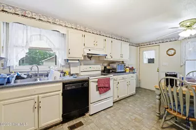 304 NE 50th Street, Oak Island, NC 28465 - Photo 28