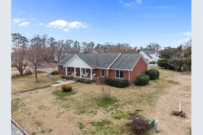 1601 River Bluff Road, Morehead City, NC 28557 - Photo 38