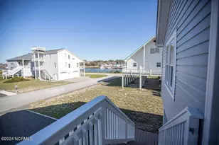 130 Crab St, Holden Beach, NC 28462 - Photo 10