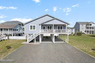 130 Crab St, Holden Beach, NC 28462 - Photo 1