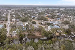 103 SE 27th St, Oak Island, NC 28465 - Photo 12