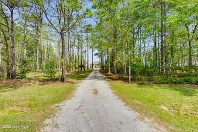 522 Sandy Point Drive, Beaufort, NC 28516 - Photo 46