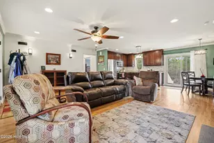 289 Jacobs Trl, Burlington, NC 27217 - Photo 18