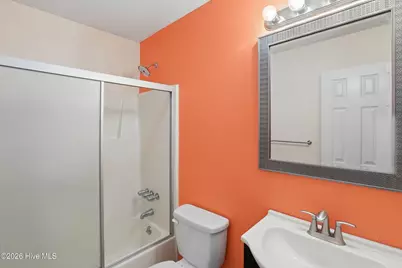 123 W Victoria Court #F, Greenville, NC 27834 - Photo 16