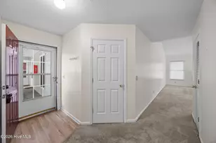 123 W Victoria Ct, Greenville, NC 27834 - Photo 4