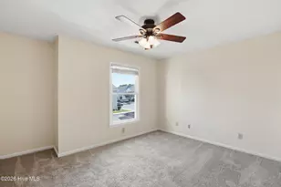 123 W Victoria Ct, Greenville, NC 27834 - Photo 18