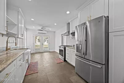 510 W 4th Street, Greenville, NC 27834 - Photo 16