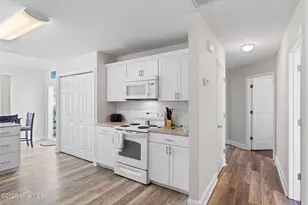 103 NE 5th St, Oak Island, NC 28465 - Photo 12