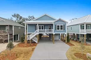 310 NE 58th St, Oak Island, NC 28465 - Photo 4