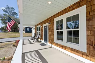 325 N Dyson St, Holly Ridge, NC 28445 - Photo 4