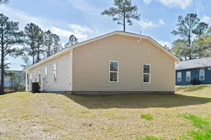 325 N Dyson St, Holly Ridge, NC 28445 - Photo 46