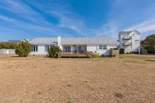 1528 Island Rd, Harkers Island, NC 28531 - Photo 62