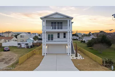 113 Ocean View Avenue, Kure Beach, NC 28449 - Photo 2