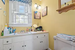 300 S Englewood Dr, Rocky Mount, NC 27804 - Photo 10
