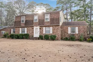 300 S Englewood Dr, Rocky Mount, NC 27804 - Photo 2