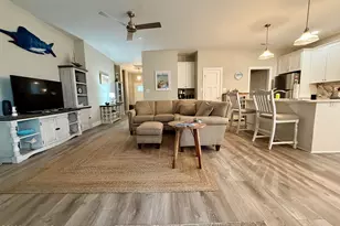 100 Evergreen Ln, Pine Knoll Shores, NC 28512 - Photo 4