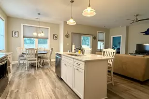 100 Evergreen Ln, Pine Knoll Shores, NC 28512 - Photo 8