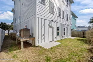 1604 Snapper Ln, Carolina Beach, NC 28428 - Photo 46
