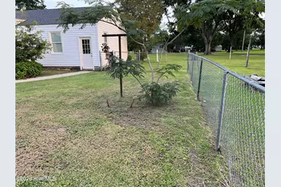 167 Lake Road, Newport, NC 28570 - Photo 76