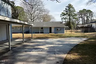 1113 Cherry Tree Dr, New Bern, NC 28562 - Photo 64