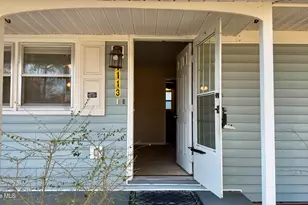 1113 Cherry Tree Dr, New Bern, NC 28562 - Photo 18