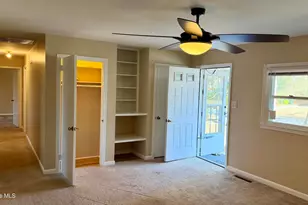 1113 Cherry Tree Dr, New Bern, NC 28562 - Photo 16