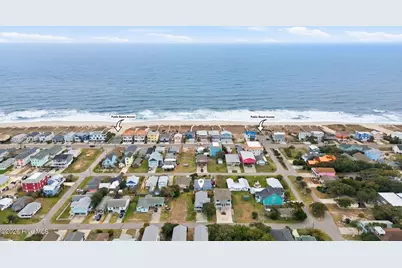 625 S Fourth Avenue, Kure Beach, NC 28449 - Photo 2