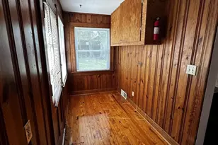 702 E 3rd St, Greenville, NC 27858 - Photo 10