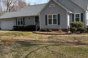 603 Winged Foot Ct, New Bern, NC 28562 - Photo 2