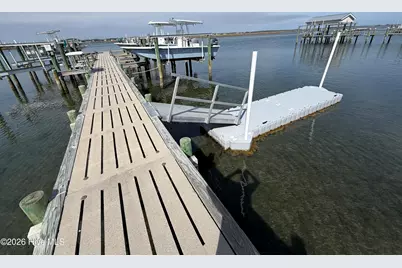 416 Sunrise Court, Emerald Isle, NC 28594 - Photo 4