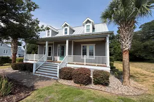 416 Sunrise Ct, Emerald Isle, NC 28594 - Photo 1